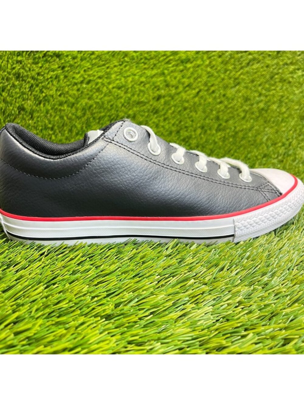 Converse Chuck Taylor All Star Boys Size 5Y Black White Athletic Shoes Sneakers
